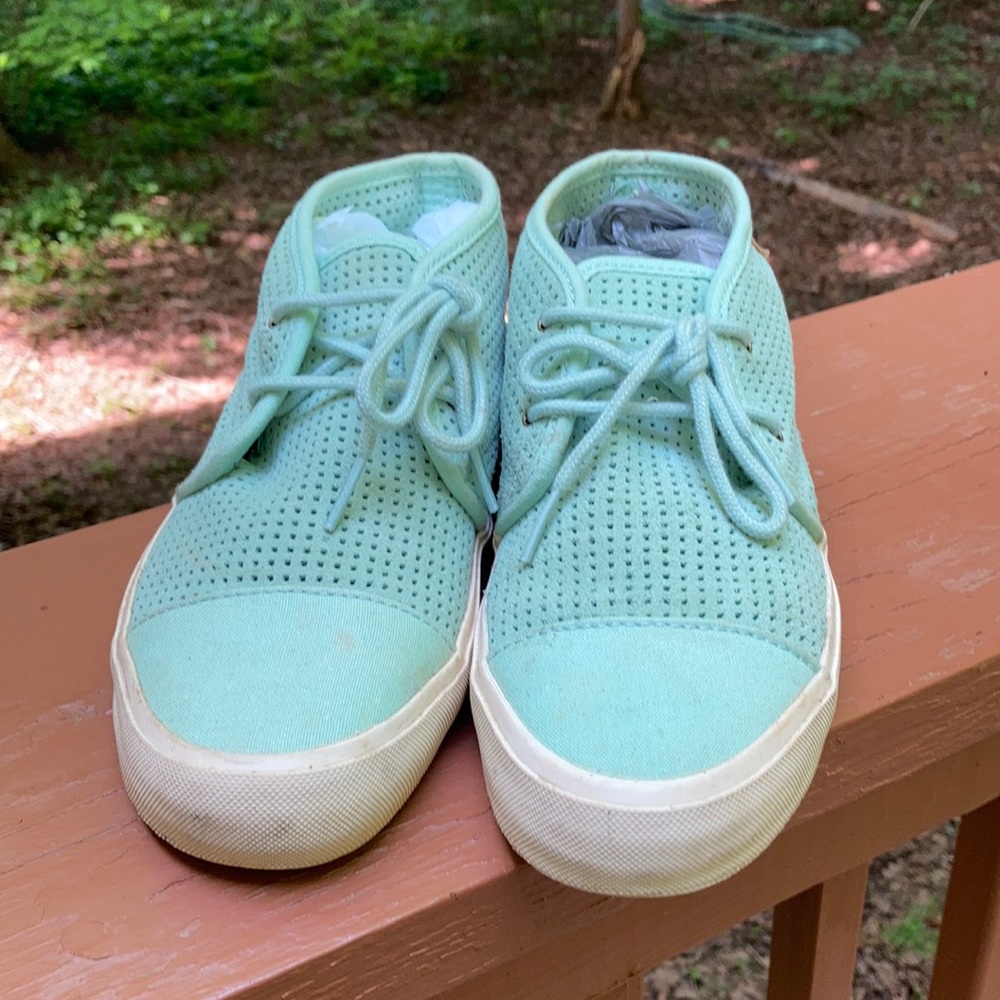 Vans green sneakers